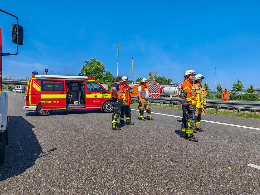 Die Autobahn musste für die Rettungsmaßnahmen in Fahrtrichtung Mannheim voll gesperrt werden.