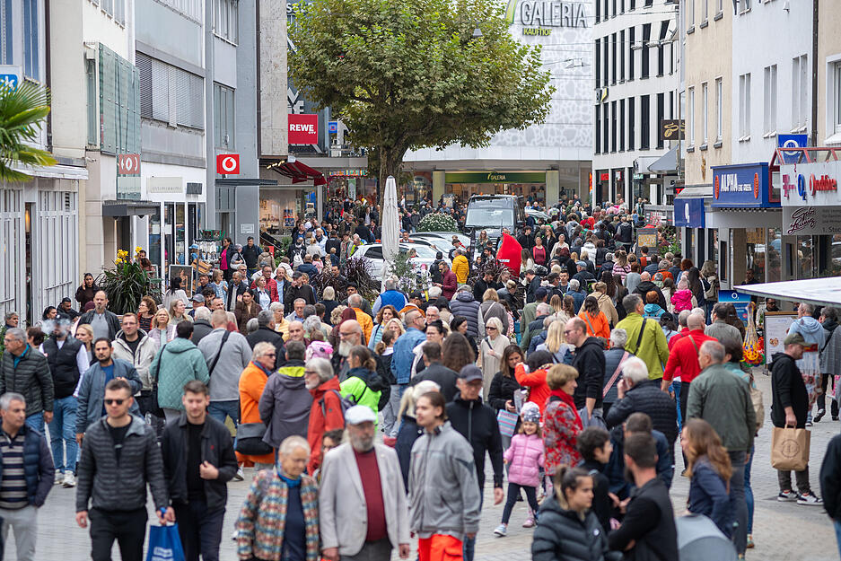 Die Geschäfte bieten Aktionen und Überraschungen.