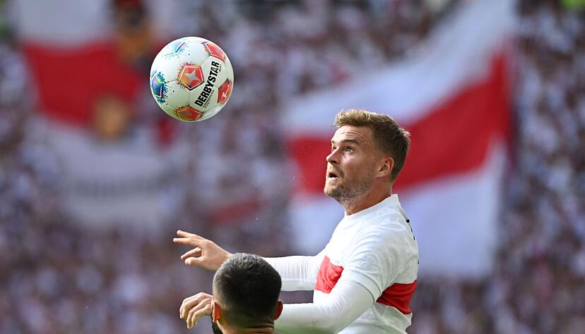 Am Ende obenauf: Maximilian Mittelstädt mit dem VfB