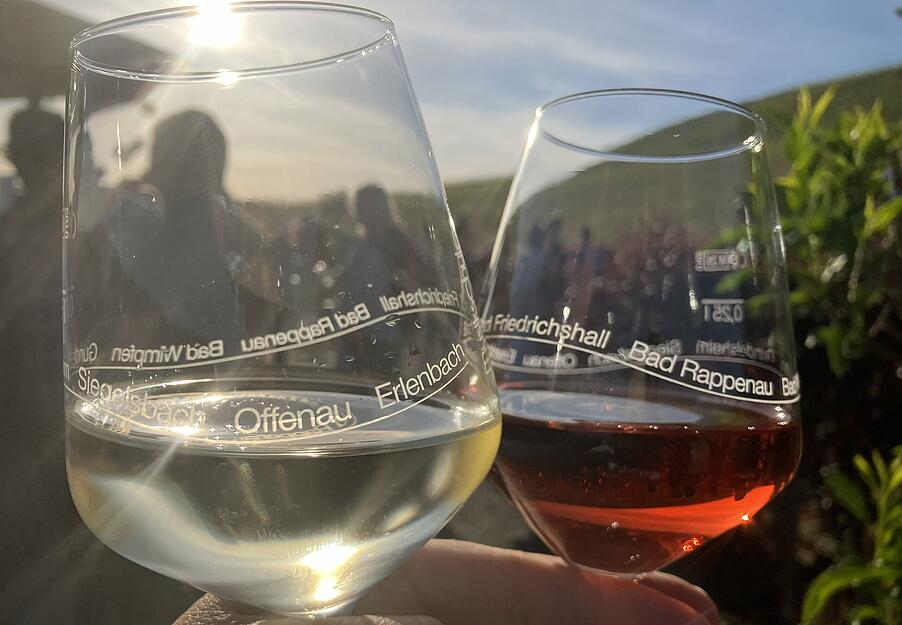 Franz&ouml;sischer Loire-Wein oder heimischer Trollinger-Ros&eacute;? Die Wahl fiel bei herrlichem Sonnenschein leicht: Am besten beides!