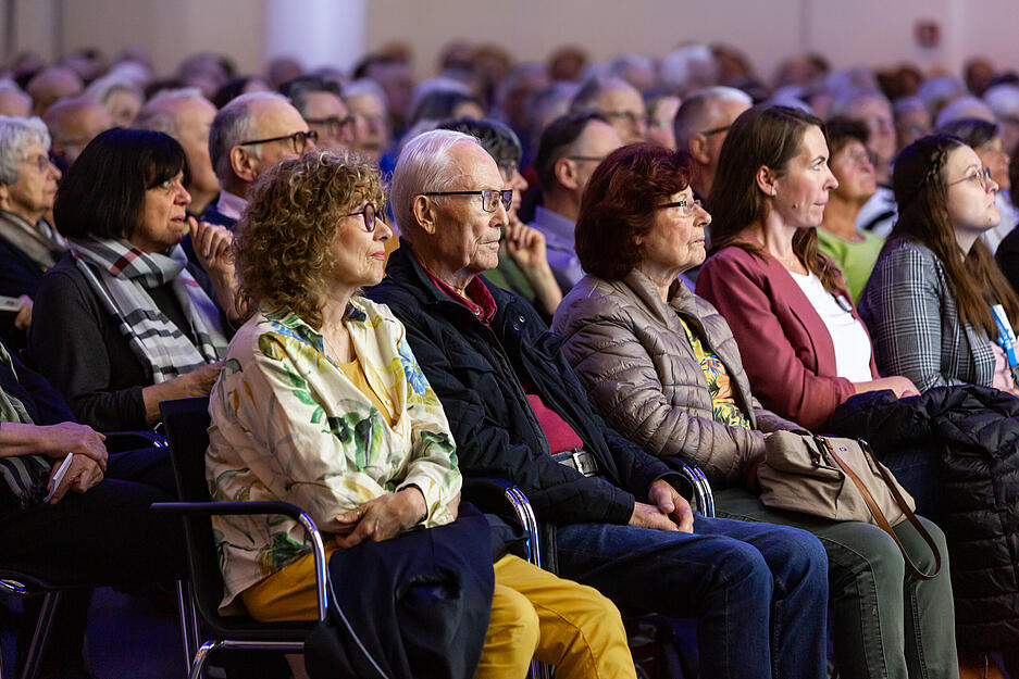 Abendvorlesung "Medizin hautnah" in der KSK Heilbronn – Welche neuen Behandlungen gegen Krebs angewandt werden