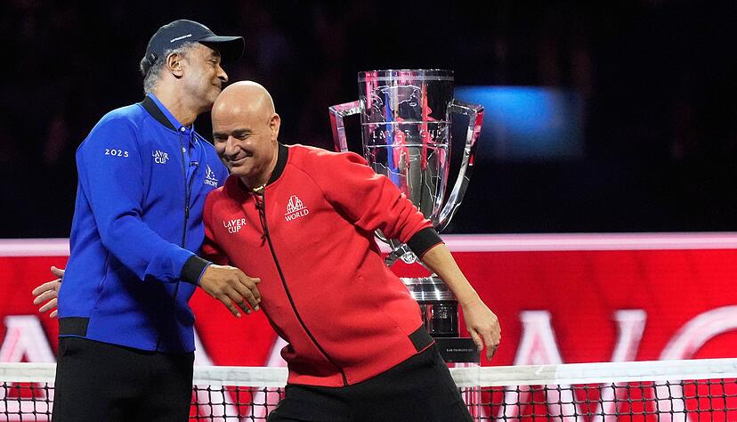 Die beiden Tennis-Legenden Yannick Noah (Team Europa) und Andre Agassi (Welt) sind die Kapitäne. Die beiden Tennis-Legenden Yannick Noah (Team Europa) und Andre Agassi (Welt) sind die Kapitäne.