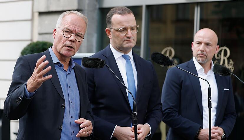 Die Koalition aus Union und SPD ist bei der Richterwahl im Bundestag auch auf stimmen aus der Opposition angewiesen. (Archivbild)