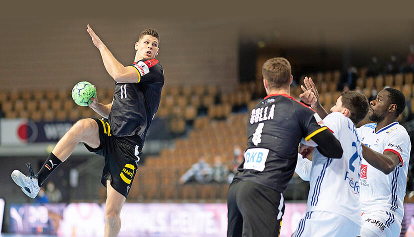 1,98 Meter geballte Handball-Power: Sebastian Heymann startet am Freitag mit der DHB-Auswahl
ins EM-Turnier. Foto: dpa 1,98 Meter geballte Handball-Power: Sebastian Heymann startet am Freitag mit der DHB-Auswahl
ins EM-Turnier. Foto: dpa