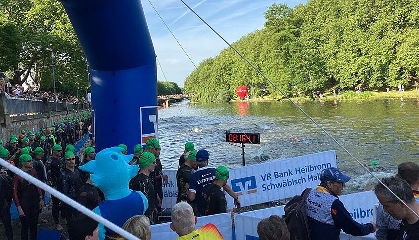 1500 Athleten gehen am Sonntag beim Triathlon Heilbronn an den Start. 1500 Athleten gehen am Sonntag beim Triathlon Heilbronn an den Start.