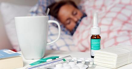 Wer sich die Grippe eingefangen hat, sollte zu Hause bleiben, um die Influenza nicht weiterzugeben. Foto: dpa