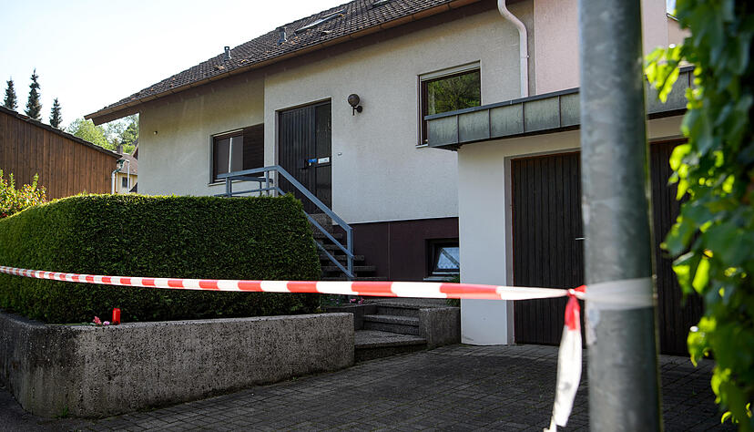 In diesem Haus in Künzelsau wurde das Kind gefunden. Foto: dpa