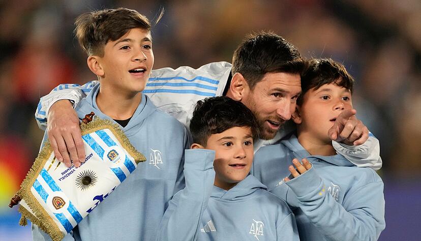 Die Messi-Familie war auch da.