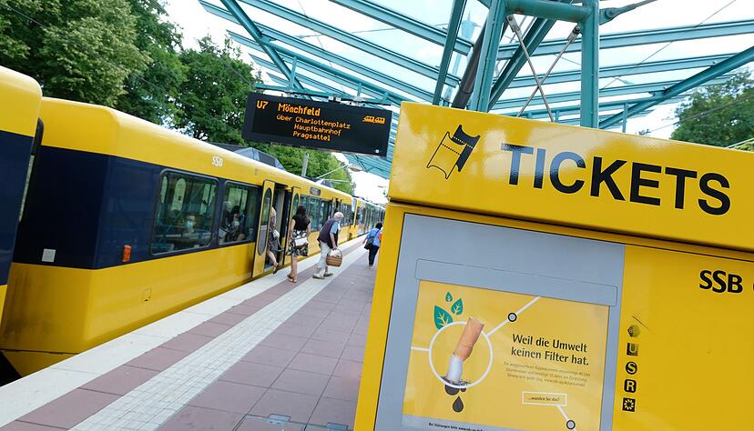 Wer kein Ticket löst, kann sogar im Gefängnis landen. Wer kein Ticket löst, kann sogar im Gefängnis landen.