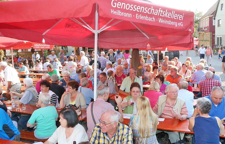 Eröffnung Erlenbacher Weinfest | 21.08. Eröffnung Erlenbacher Weinfest | 21.08.