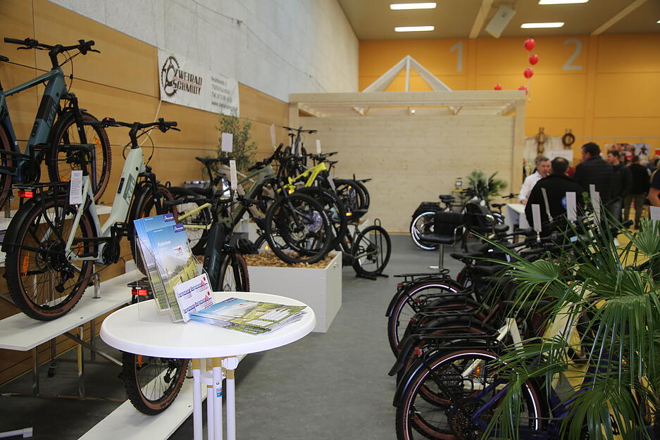 Ob Sonnenschutz, Fahrr&auml;der oder Mode: Bei der Regioschau Kraichgau haben Unternehmer die M&ouml;glichkeit, sich und ihre Produkte zu pr&auml;sentieren.