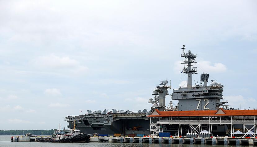 Mehrere US-Medien berichten, dass der Flugzeugtr&auml;ger auf dem Weg in den Nahen Osten sei (Archivbild).
