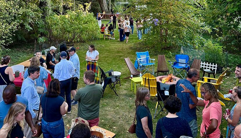 Bei der German-American Farewell-Party verabschieden sich die Austauschschüler. Im Juni kommen die Amerikaner dann noch nach Deutschland. Bei der German-American Farewell-Party verabschieden sich die Austauschschüler. Im Juni kommen die Amerikaner dann noch nach Deutschland.