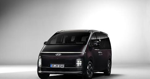 Hyundai erweitert sein Angebot um einen vollelektrischen Van: Der Staria feiert Weltpremiere in Br&uuml;ssel.