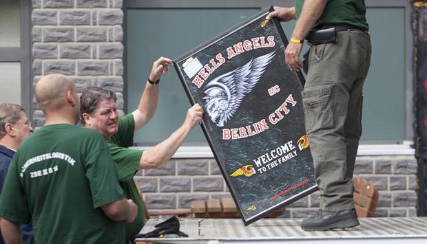 Innensenator Frank Henkel hat die Hells Angels Berlin City verboten. Foto: Florian Schuh