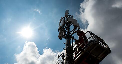 Vodafone Deutschland wird das veraltete Mobilfunknetz GSM (2G) zwei Jahre früher als geplant abschalten. (Archivfoto) Vodafone Deutschland wird das veraltete Mobilfunknetz GSM (2G) zwei Jahre früher als geplant abschalten. (Archivfoto)
