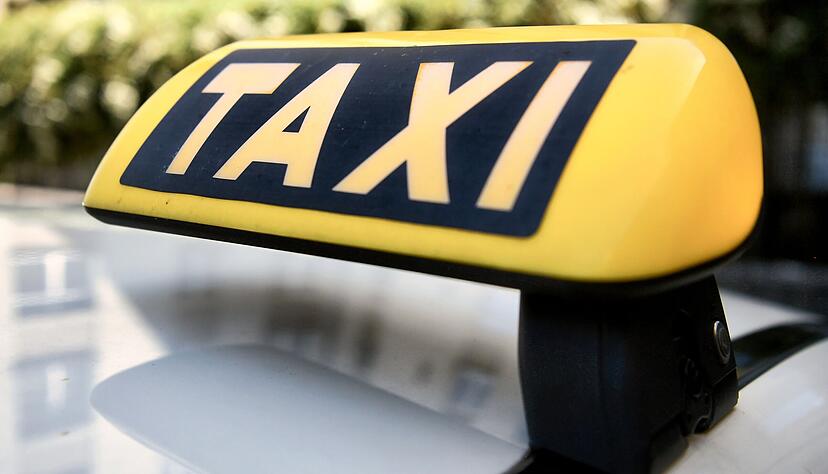 Das Fifty-Fifty-Taxi im Landkreis Heilbronn steht in der Diskussion. Das Fifty-Fifty-Taxi im Landkreis Heilbronn steht in der Diskussion.