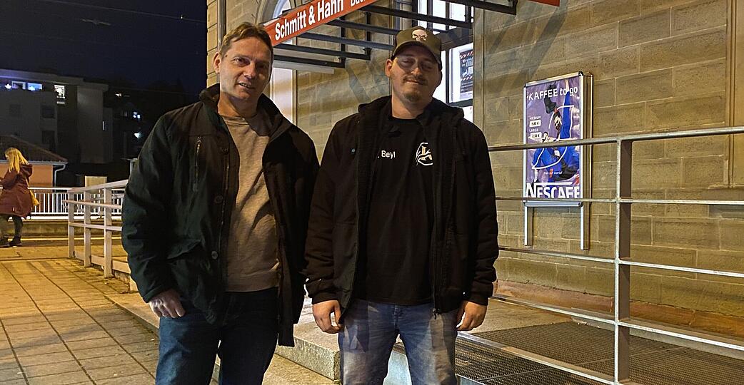 Im Februar eröffnen Werner (links) und Daniel Beyl am Bad Rappenauer Bahnhof ihren zweiten Kiosk in der Region.