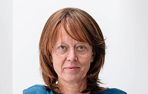 Sibylle Thelen von der Landeszentrale für politische Bildung.