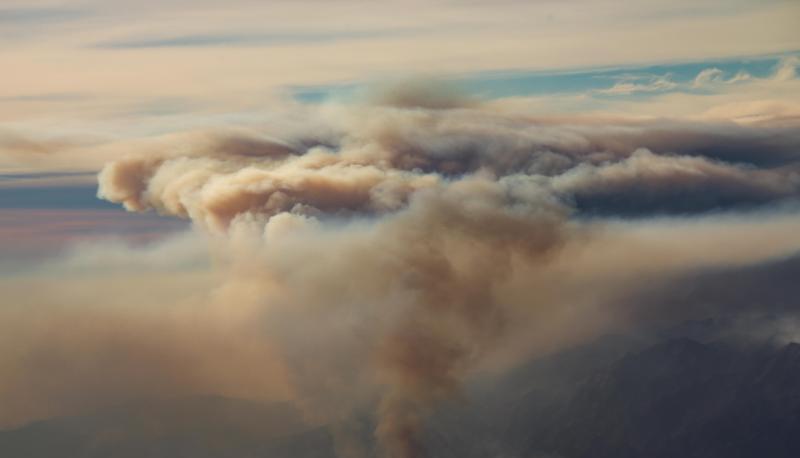 Kalifornien kämpft weiter gegen die Flammen. Foto: Katie Graves Kalifornien kämpft weiter gegen die Flammen. Foto: Katie Graves