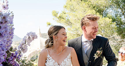 Gina-Maria Schumacher, die Tochter des ehemaligen Formel-1-Weltmeisters Michael Schumacher, heiratet Iain Bethke am Ferienhaus der Schumachers auf Mallorca. Gina-Maria Schumacher, die Tochter des ehemaligen Formel-1-Weltmeisters Michael Schumacher, heiratet Iain Bethke am Ferienhaus der Schumachers auf Mallorca.