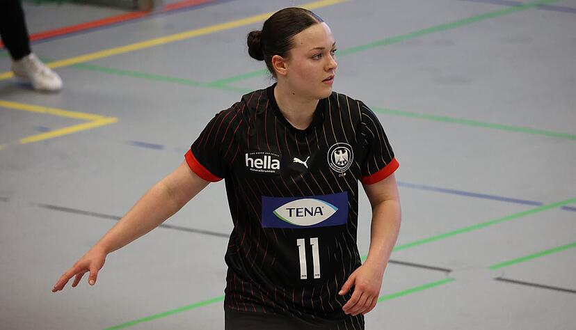 Paula Hofer will mit der U17-Nationalmannschaft bei der Europameisterschaft in Montenegro das Bestmögliche erreichen. Paula Hofer will mit der U17-Nationalmannschaft bei der Europameisterschaft in Montenegro das Bestmögliche erreichen.