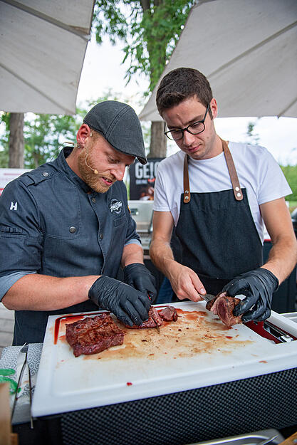 Lesersommer: BBQ- und Zerlegeseminar mit drei Fleischsommeliers auf der Buga