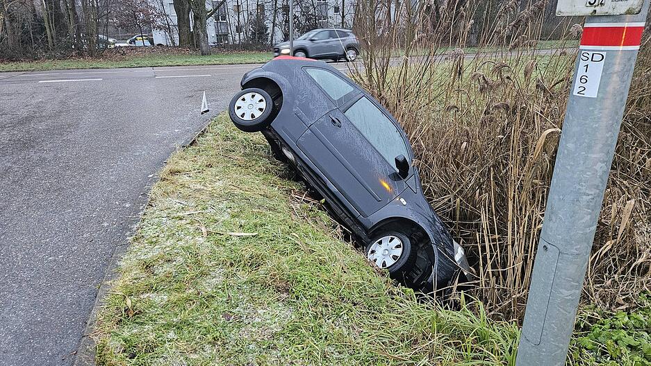 In Baden-Württemberg kommt es am Mittwochmorgen zu einer Unfallserie.