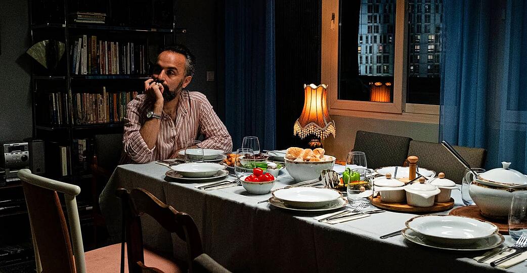 Aydın Işık spielt Salih in &bdquo;Gelbe Briefe&ldquo;. Der Gewinner des Goldenen B&auml;ren l&auml;uft auch im Arthaus Heilbronn.