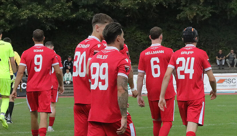 Türkspor Neckarsulm wartet noch auf den ersten Heimsieg in der Oberliga. Türkspor Neckarsulm wartet noch auf den ersten Heimsieg in der Oberliga.
