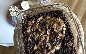So sieht euer Baked Oatmeal nach einer knappen halbe Stunde im Backofen aus. Foto: privat