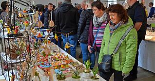 Im Massenbacher Schloss findet am Sonntag ein Oster-Kunsthandwerkermarkt statt.