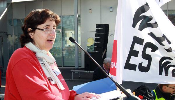 Die Heilbronner Verdi-Chefin Marianne Kugler-Wendt beim Warnstreik am 20. März in Heilbronn. Foto: Archiv/Veigel Die Heilbronner Verdi-Chefin Marianne Kugler-Wendt beim Warnstreik am 20. März in Heilbronn. Foto: Archiv/Veigel