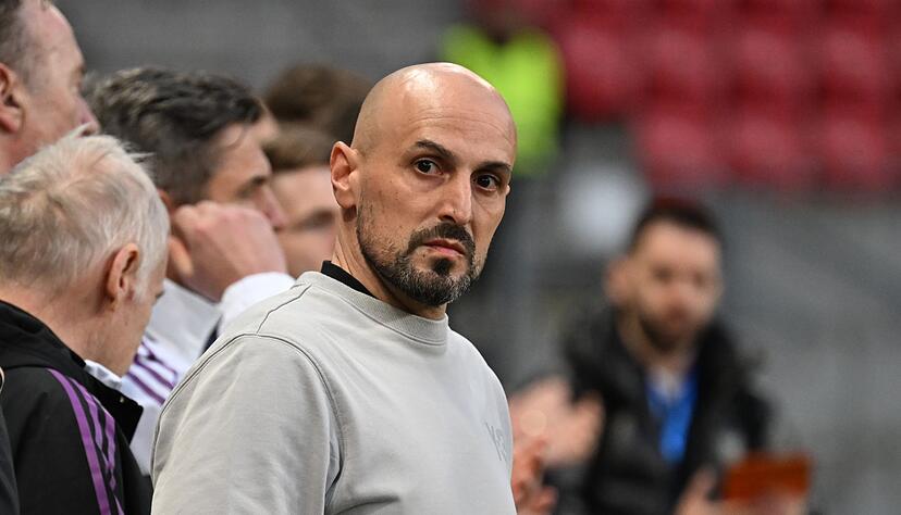 Trainer Antonio Di Salvo freut sich auf den H&auml;rtetest gegen Spanien.