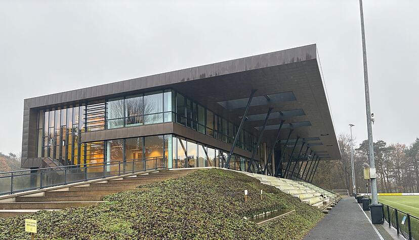 Das Trainingszentrum von Zweitligist Arnheim liegt vor den Toren der Stadt.