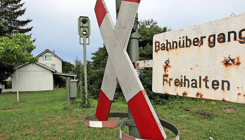 Die letzten Zeugen der einstigen Zabergäubahn haben längst Rost angesetzt. Ob die Strecke von Leonbronn bis Lauffen reaktiviert wird, steht noch in den Sternen.
Foto: Archiv/Veigel