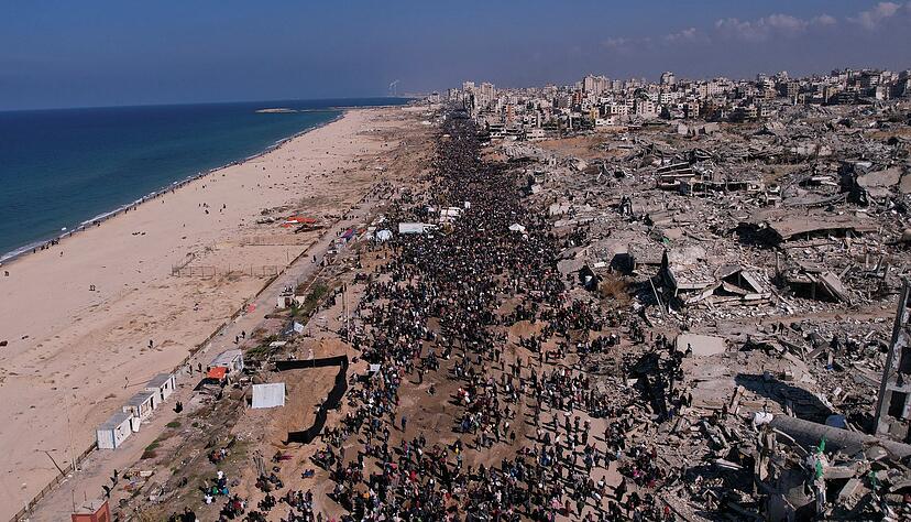 Laut der Hamas und den Vereinten Nationen sind Hunderttausende Vertriebene in den Norden Gazas zur&uuml;ckgekehrt.