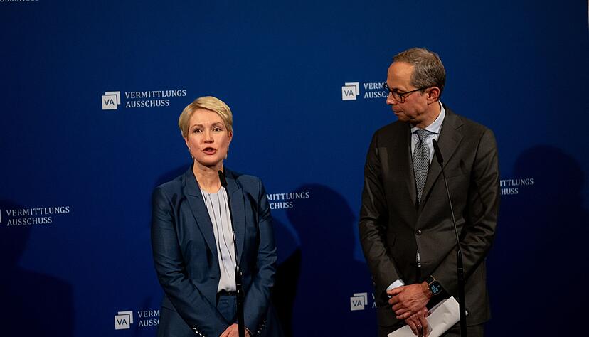 Manuela Schwesig und Hendrik Hoppenstedt wurden als Vermittlungsausschuss-Vorsitzende wiedergew&auml;hlt.