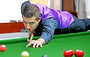 Sari Soner vom Bundesliga-Meister TSG Heilbronn unterlag im Finalturnier der German Snooker Tour dem Franzosen Brian Ochoiski in der zweiten Runde.
Fotos: Ralf Seidel