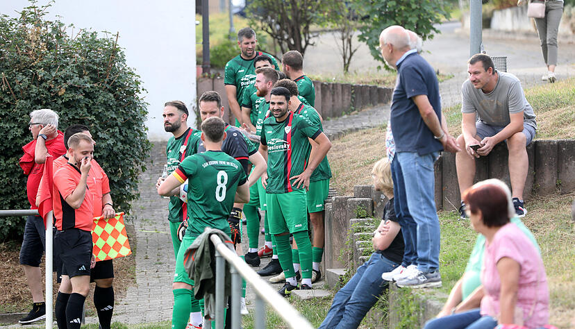 Die SGM Krumme Ebene am Neckar erwartet die Sport-Union Neckarsulm zum Landesliga-Derby Die SGM Krumme Ebene am Neckar erwartet die Sport-Union Neckarsulm zum Landesliga-Derby