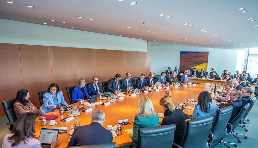 Die Phishing-Kampagne &uuml;ber den Messenger Signal hat auch das Bundeskabinett erreicht. (Archivbild)