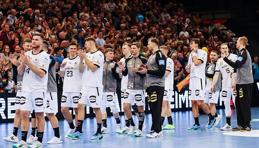 Für den Gewinn des EM-Titels müsste der DHB einem Bericht zufolge 600.000 Euro ausschütten. Für den Gewinn des EM-Titels müsste der DHB einem Bericht zufolge 600.000 Euro ausschütten.