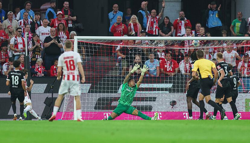 Vor allem in der Defensive hat der SC Freiburg viel Arbeit vor sich. Vor allem in der Defensive hat der SC Freiburg viel Arbeit vor sich.