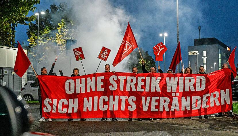 Die IG Metall hat gegen die Pläne von Bosch, weitere 13.000 Stellen abzubauen, Protest angekündigt. Die Gewerkschaft fordert von den Verantwortlichen ein Umdenken.