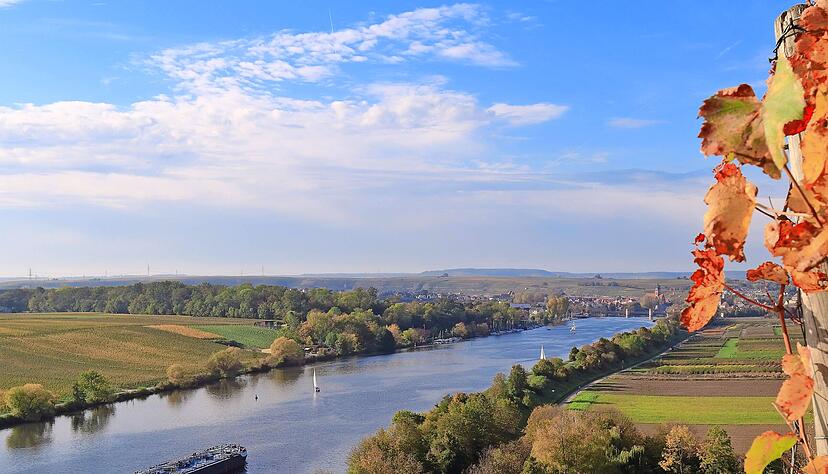 Der Neckar in Lauffen steht oft im Fokus: Als Motiv bietet er sich aus vielen verschiedenen Perspektiven an, wie Heimatreporter Frank-Michael Zahn beweist.
Foto: privat Der Neckar in Lauffen steht oft im Fokus: Als Motiv bietet er sich aus vielen verschiedenen Perspektiven an, wie Heimatreporter Frank-Michael Zahn beweist.
Foto: privat