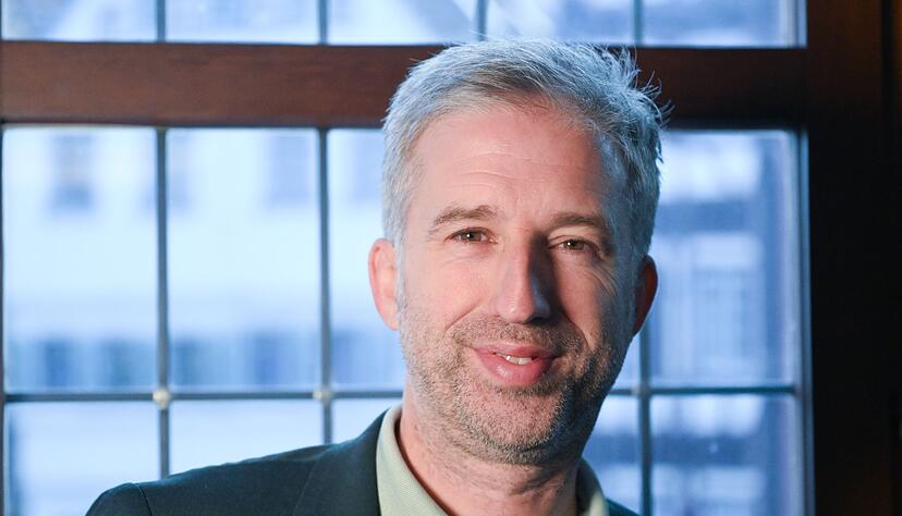 Tübingens OB Palmer holt sich Hilfe bei Künstlicher Intelligenz. Tübingens OB Palmer holt sich Hilfe bei Künstlicher Intelligenz.