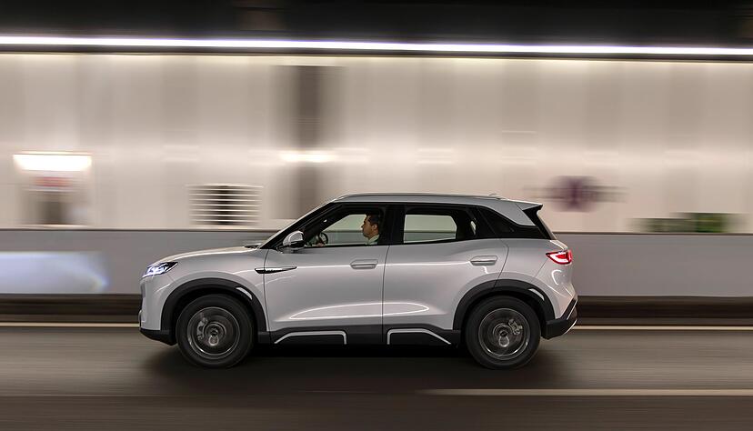 Gut auf Zug kommen: Sprintwerte von null auf Tempo 100 (7,9 s) und die Spitze (160 km/h) gehen v&ouml;llig in Ordnung.