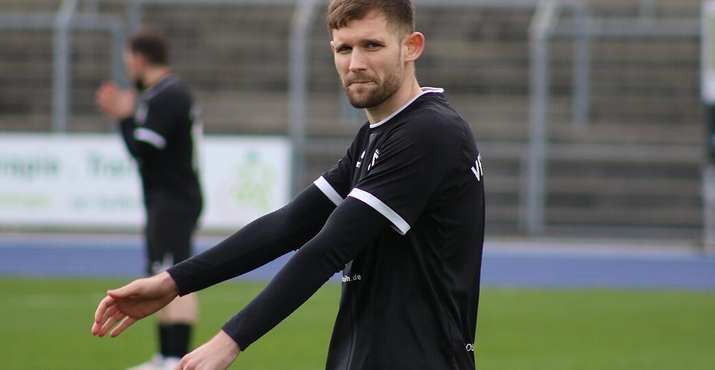 Dieser Blick von Linksverteidiger Jannik Dannhäußer im Spiel gegen den FC Rottenburg spricht Bände für die derzeitige Lage des VfR Heilbronn. Dieser Blick von Linksverteidiger Jannik Dannhäußer im Spiel gegen den FC Rottenburg spricht Bände für die derzeitige Lage des VfR Heilbronn.