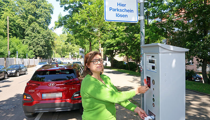 An st&auml;dtischen Parkuhren in Heilbronn kann man seit Kurzem per Karte bezahlen. Nach Ansicht der CDU gibt es nicht ausreichend Parkpl&auml;tze in der City.