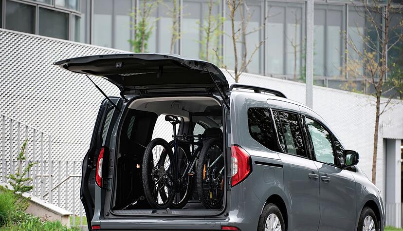 Der Kofferraum der Mercedes T-Klasse fasst bis zu 2000 Liter.